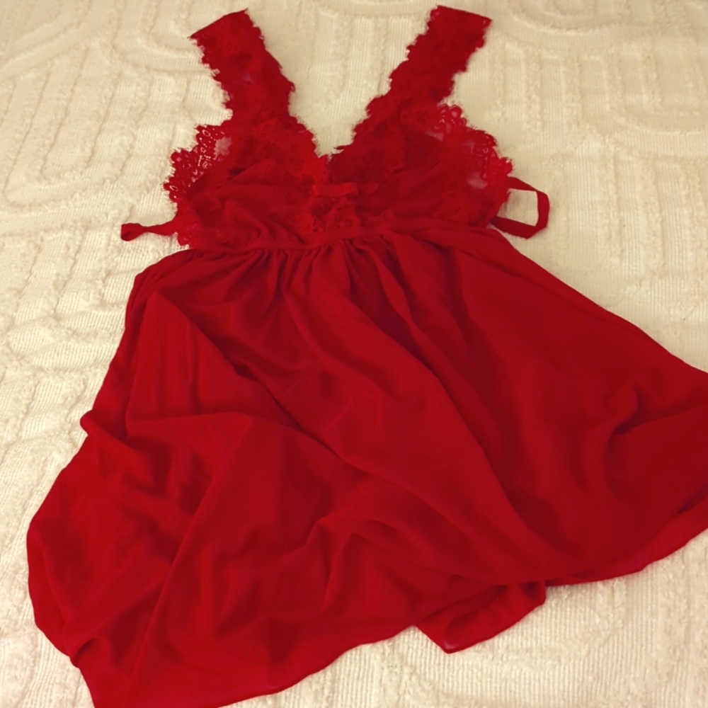 Red Teddy